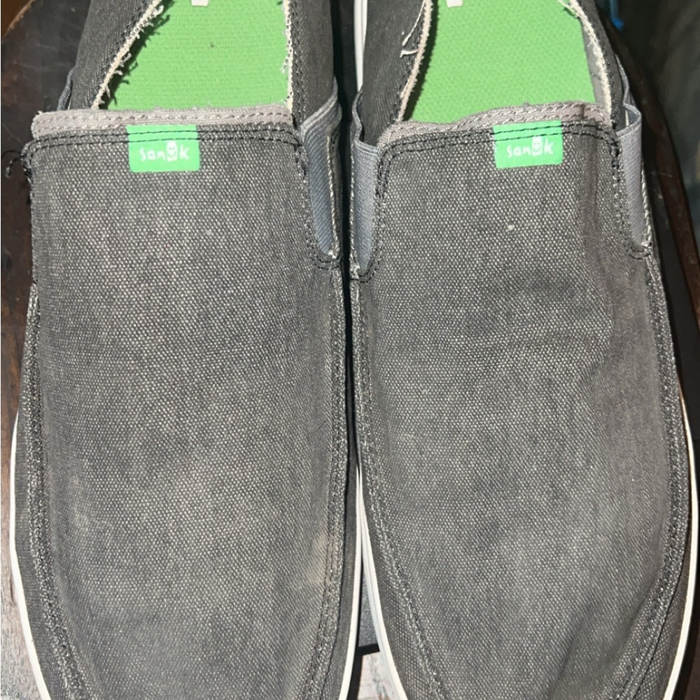 Sanuk Hi-Five Men’s Loafers with White Sole